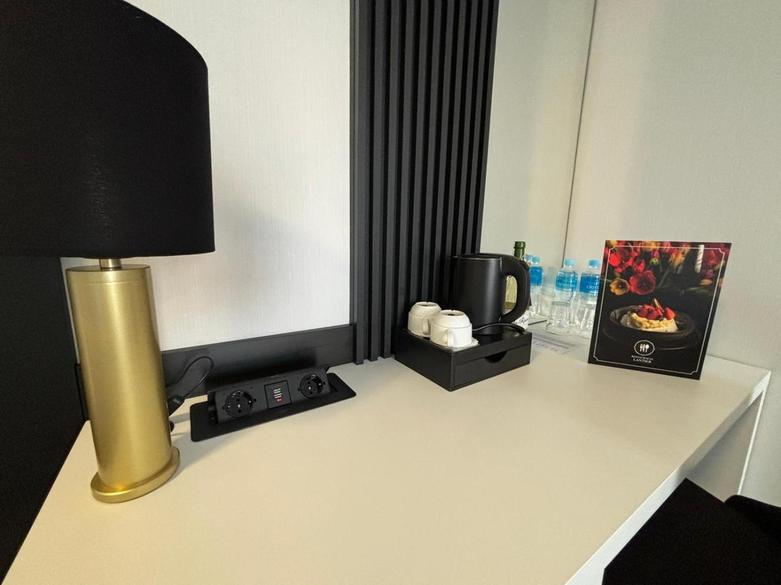 Hotel Lantier Wellness & Spa Битом Екстериор снимка