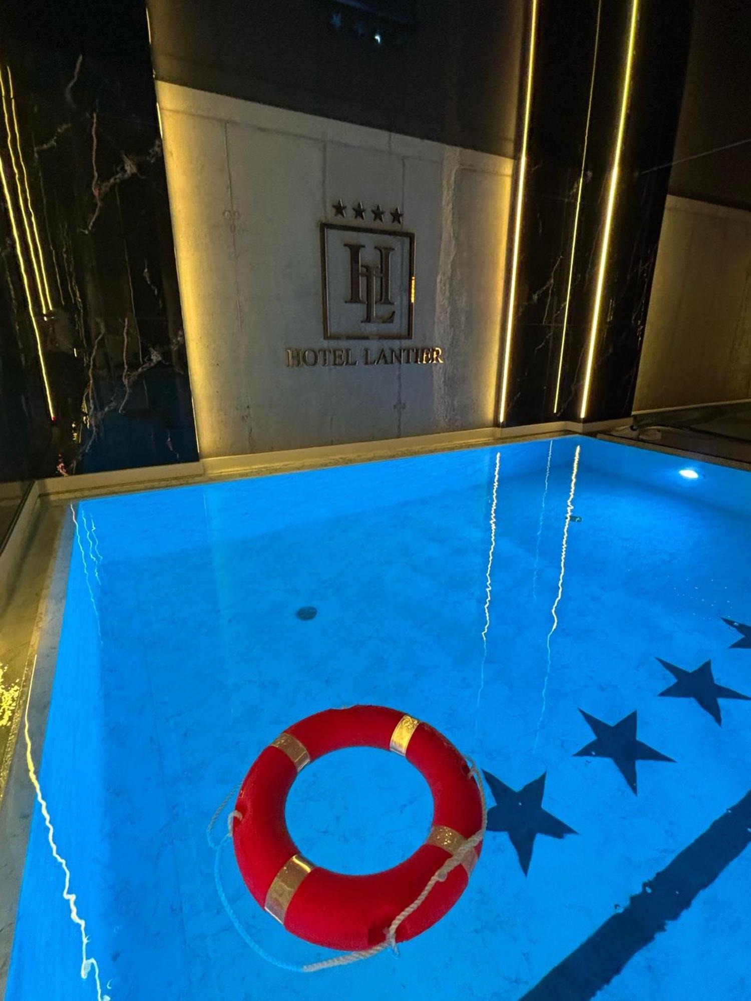 Hotel Lantier Wellness & Spa Битом Екстериор снимка
