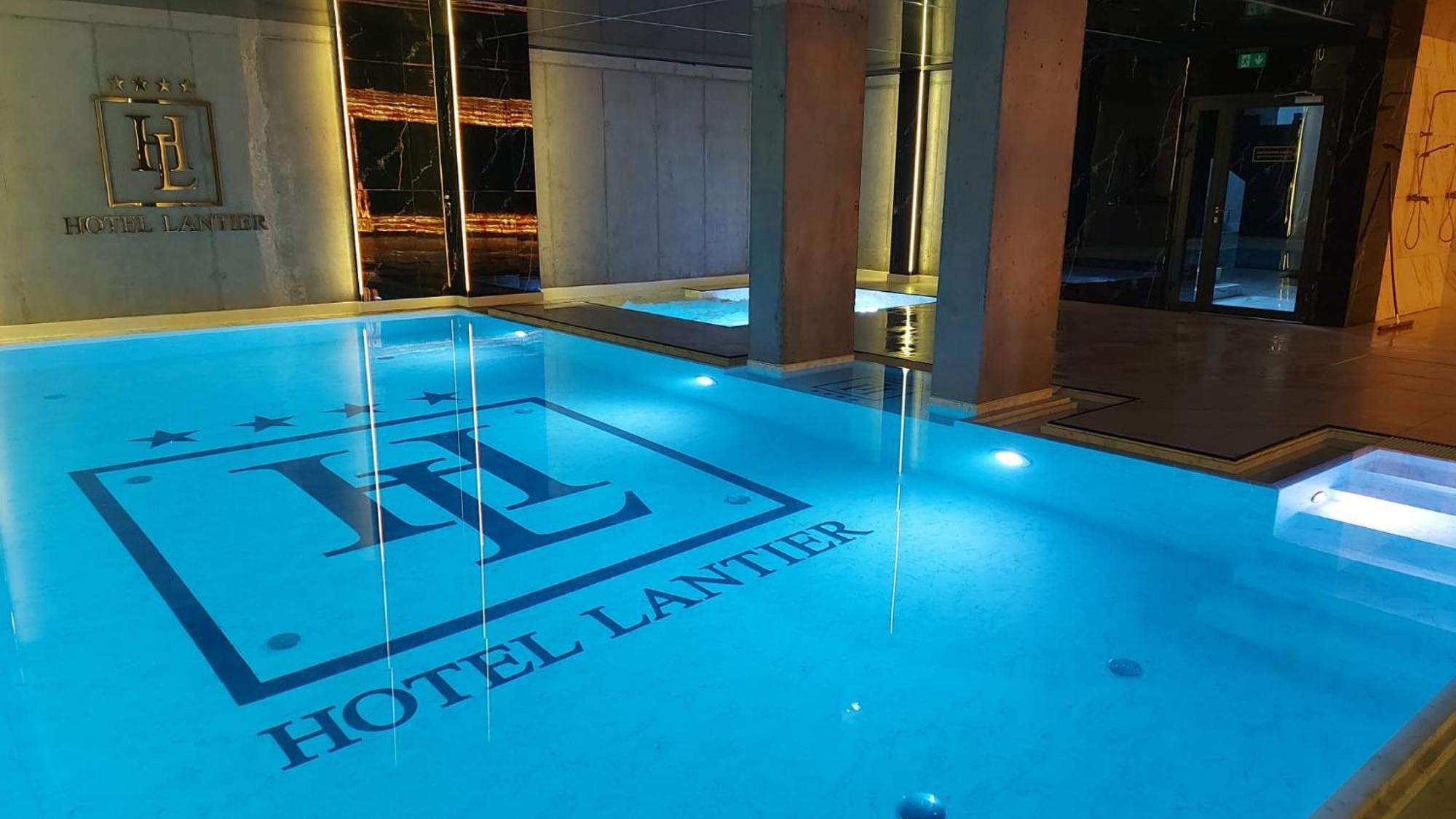 Hotel Lantier Wellness & Spa Битом Екстериор снимка